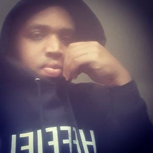 Meet your Posher, Lee